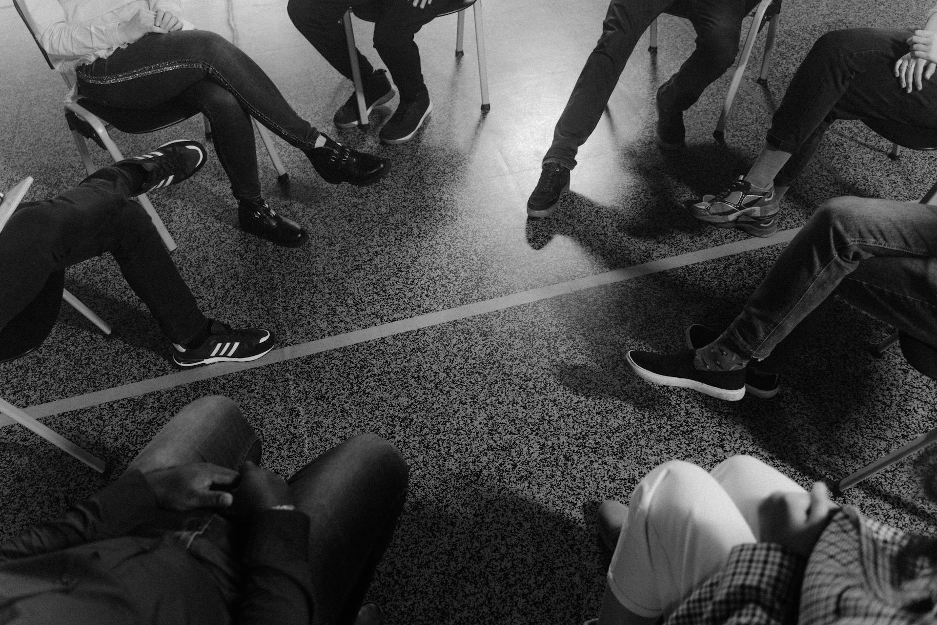 Menschen in der Gruppentherapie | Quelle: Pexels