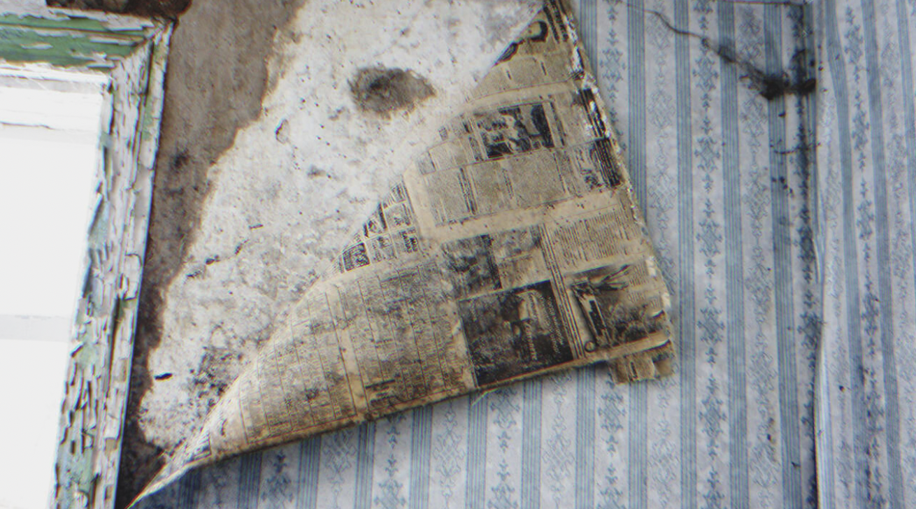 Die alte Tapete ist abgefallen | Quelle: Flickr
