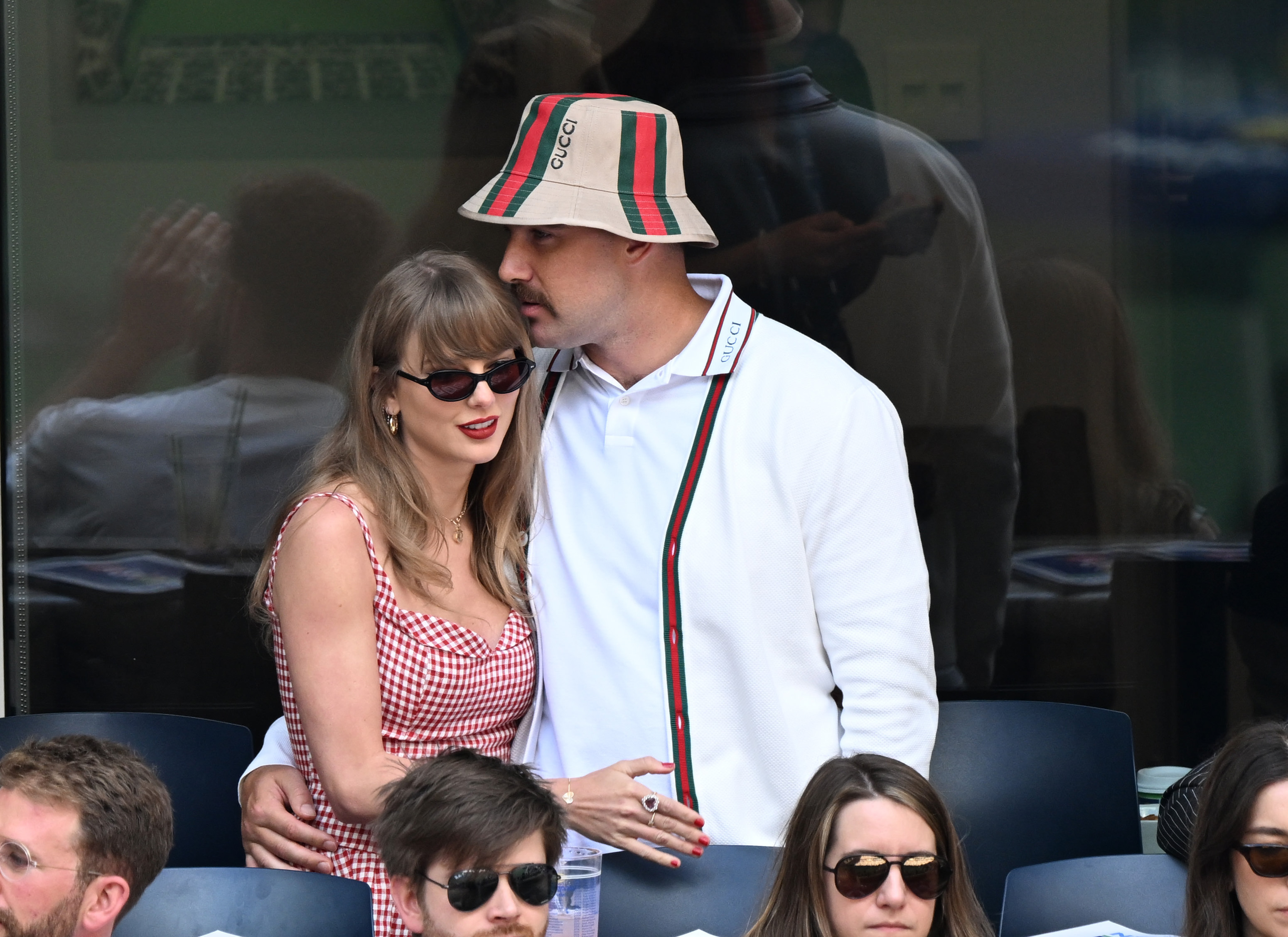 Taylor Swift und Travis Kelce. | Quelle: Getty Images