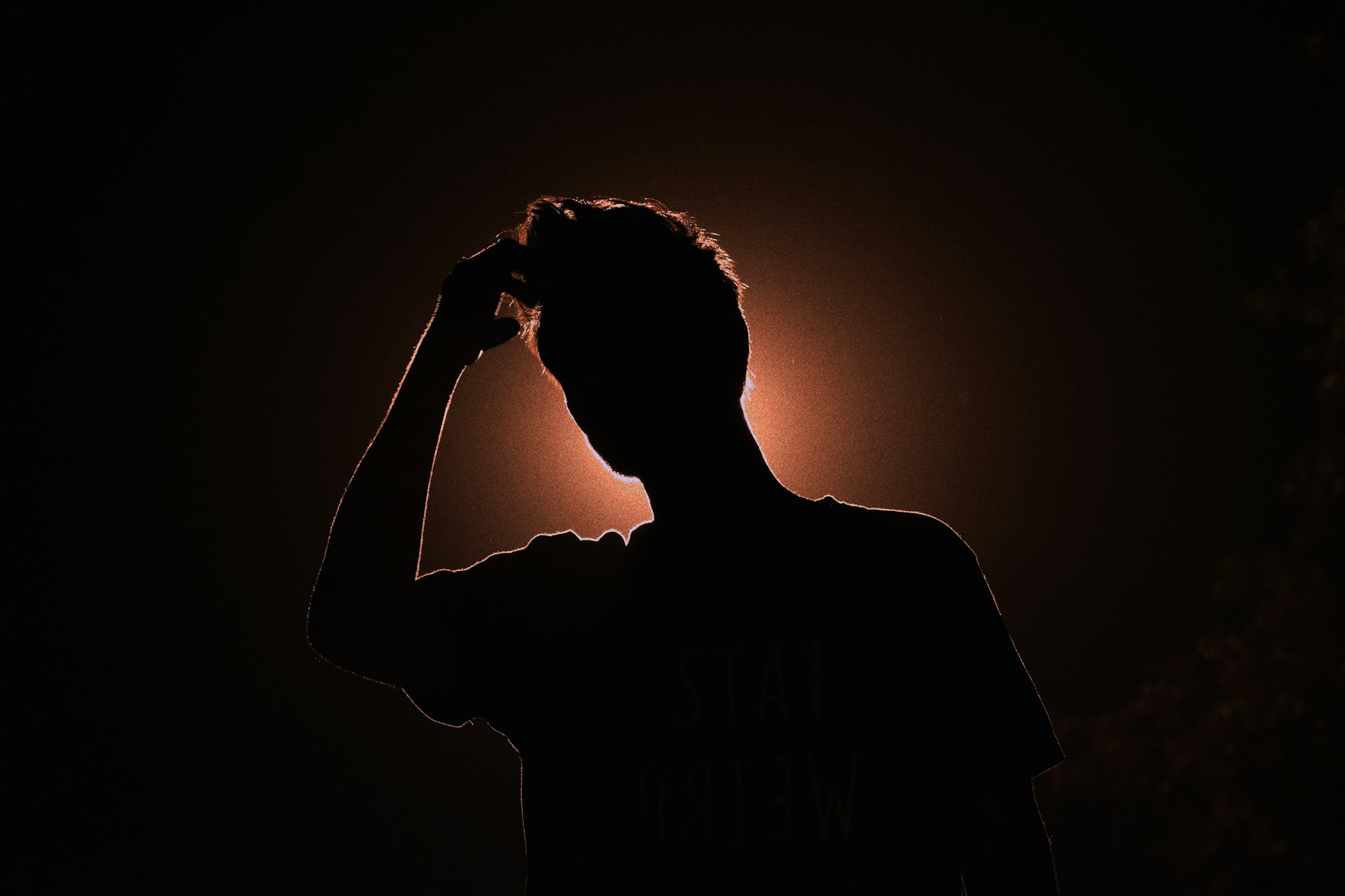 Silhouette eines Mannes | Quelle: Unsplash