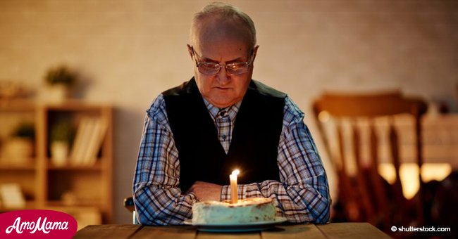 Die Besucher eines Restaurants machten den Geburtstag eines 61-jährigen, der von seiner Familie verlassen worden war, unvergesslich