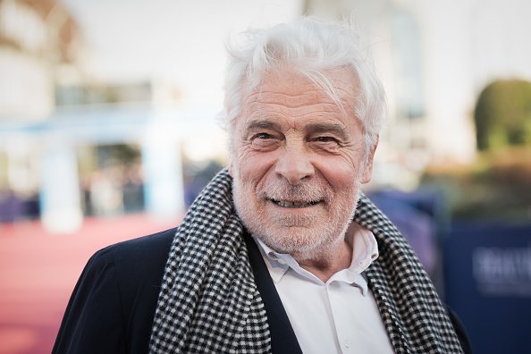 Jacques Weber nimmt an der Eröffnungsfeier des 43. amerikanischen Filmfestivals von Deauville in Deauville, Frankreich, teil | Quelle: Getty Images