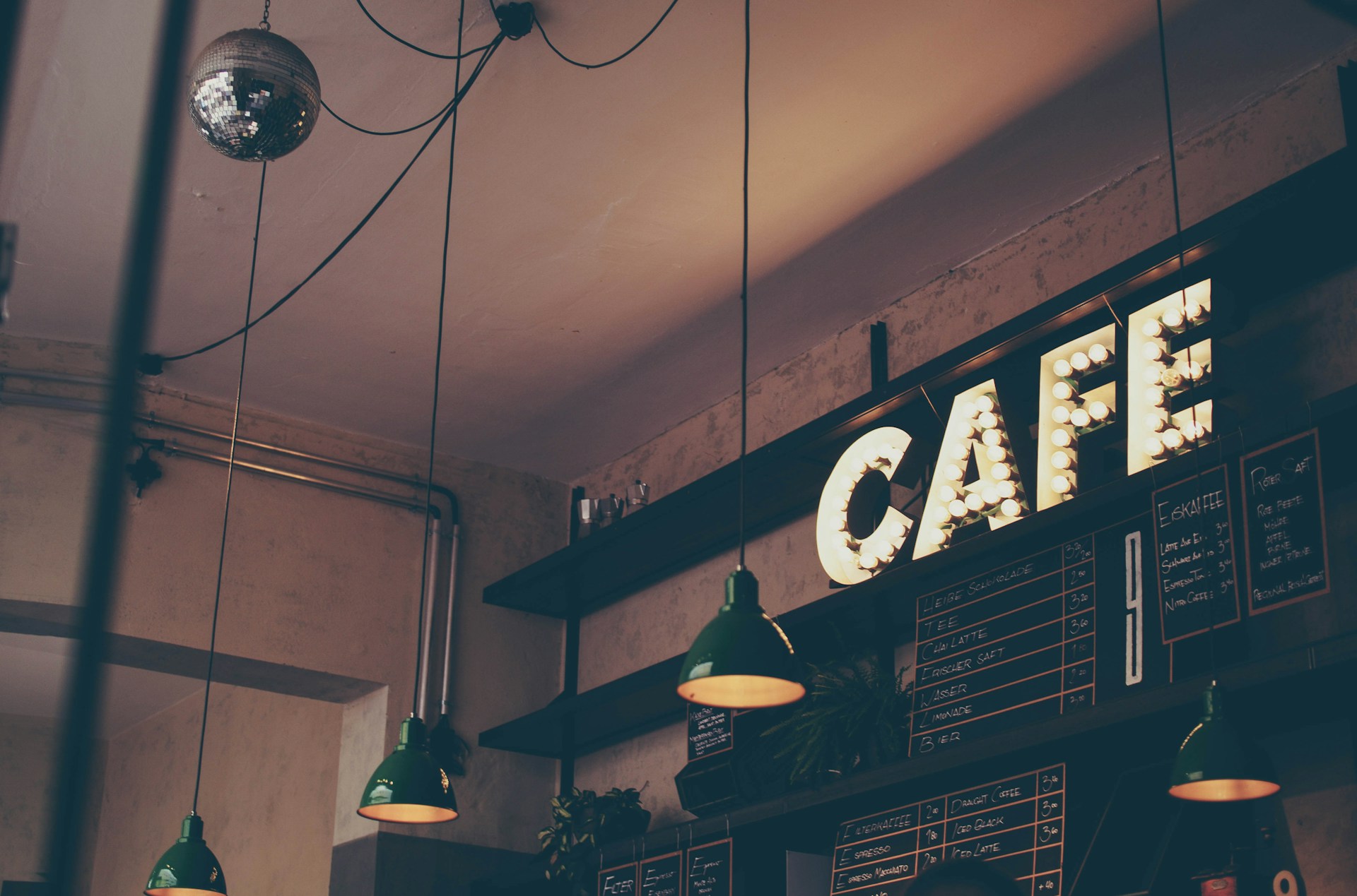 Ein Café | Quelle: Unsplash