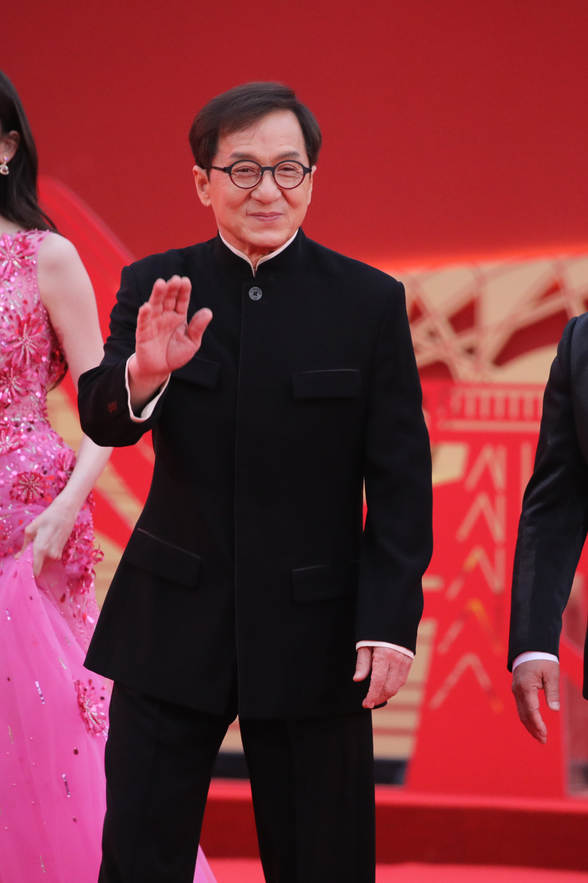 Jackie Chan auf dem roten Teppich beim 2023 Beijing International Film Festival am 21. April 2023 in Beijing, China | Quelle: Getty Images