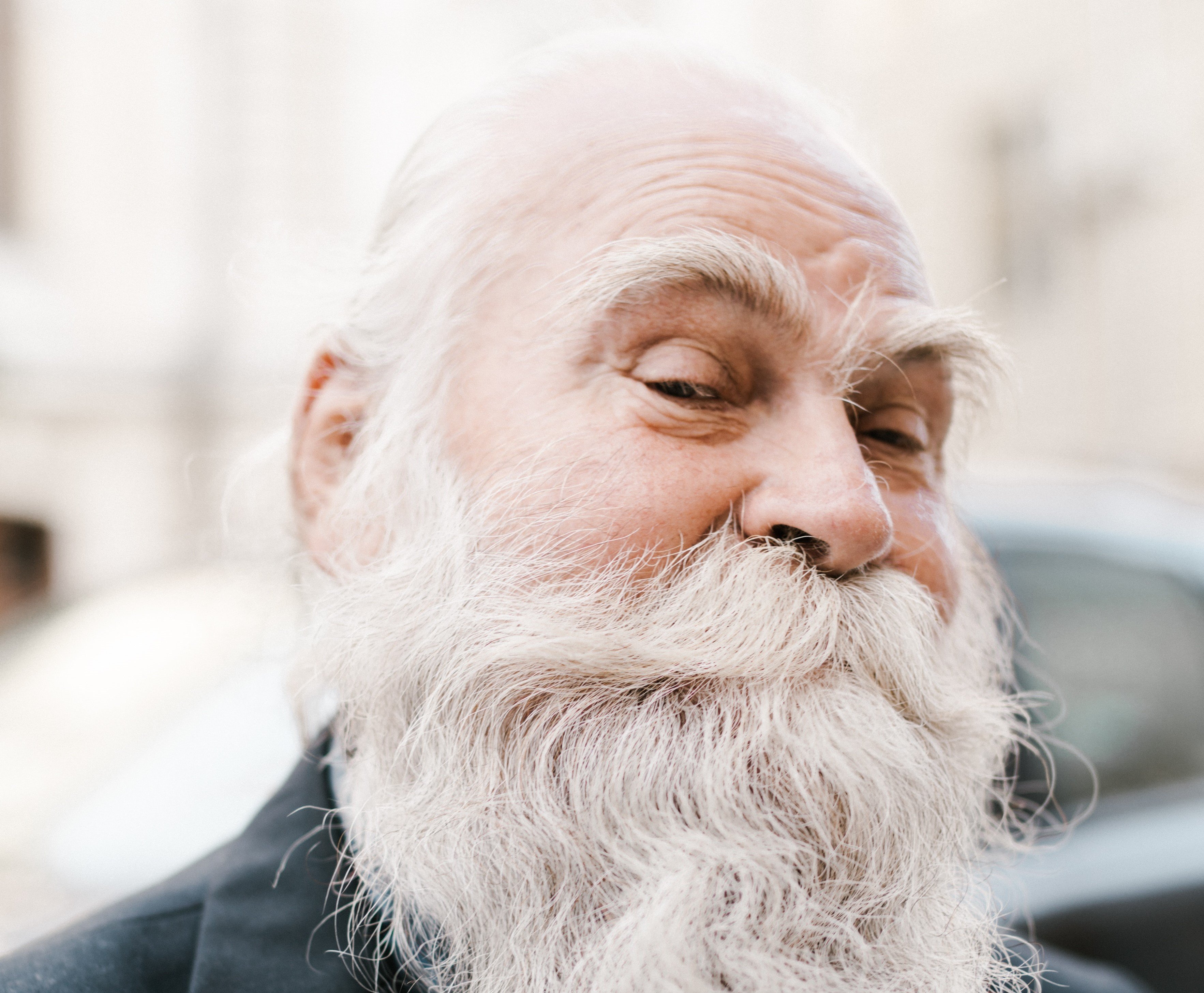 Die Kinder in der Stadt hatten Angst vor Big Man Mike, weil er so riesig war. | Quelle: Pexels