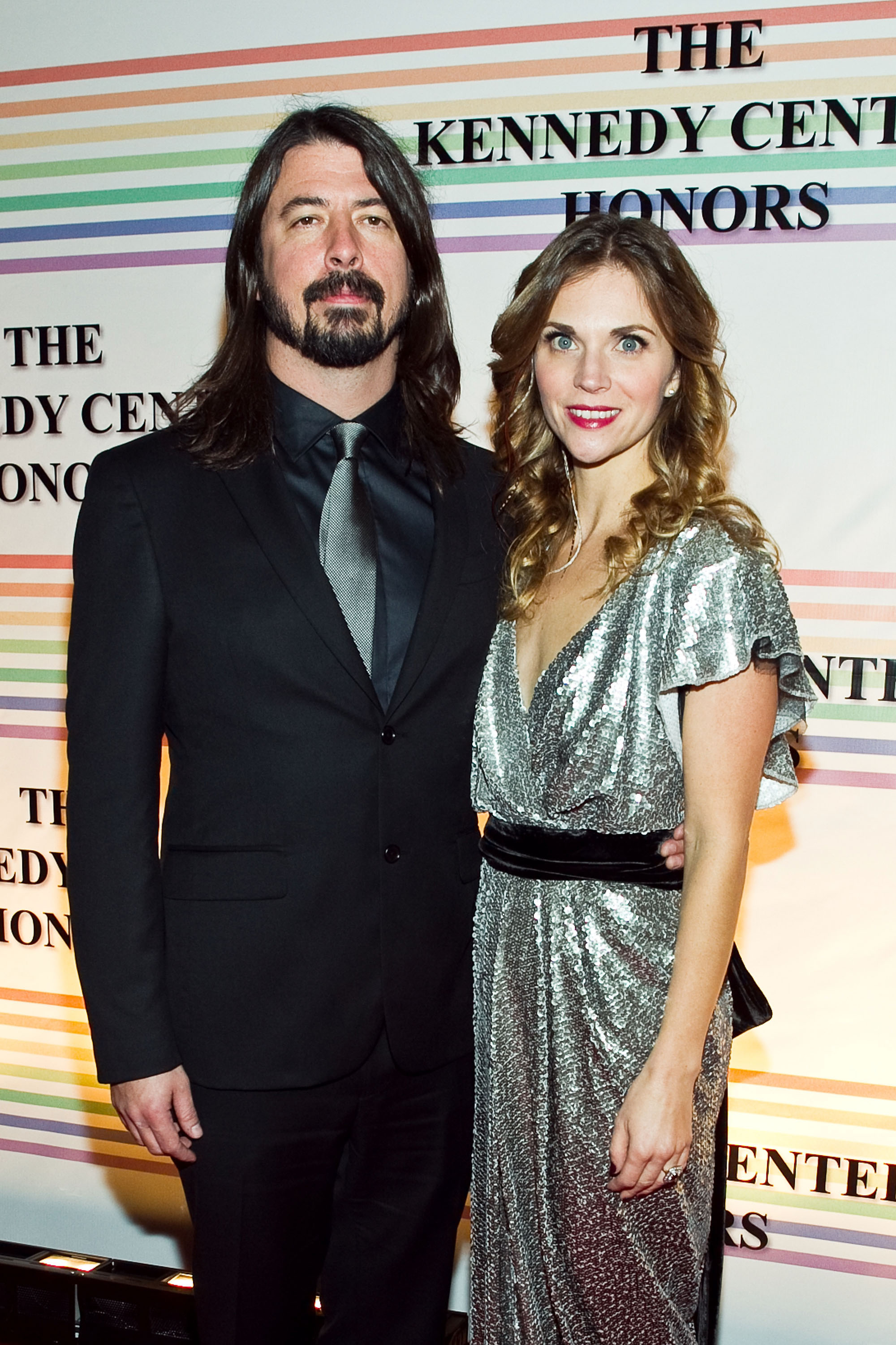 Dave Grohl und Jordyn Blum bei den 33rd Annual Kennedy Center Honors am 5. Dezember 2010 in Washington, D.C. | Quelle: Getty Images