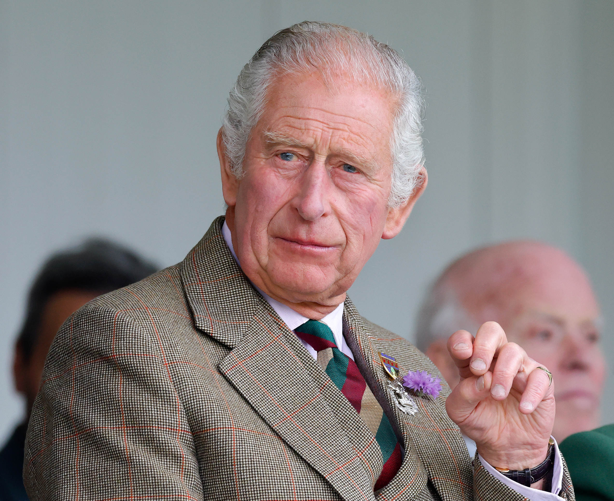 Prinz Charles, Prinz von Wales, besucht das Braemar Highland Gathering in Braemar, Schottland, am 3. September 2022. | Quelle: Getty Images