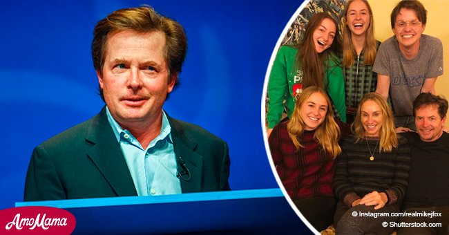 Michael J. Fox posiert mit allen seinen vier Kindern auf einem seltenen Familienfoto. Sein Sohn Sam sieht ihm komplett gleich aus