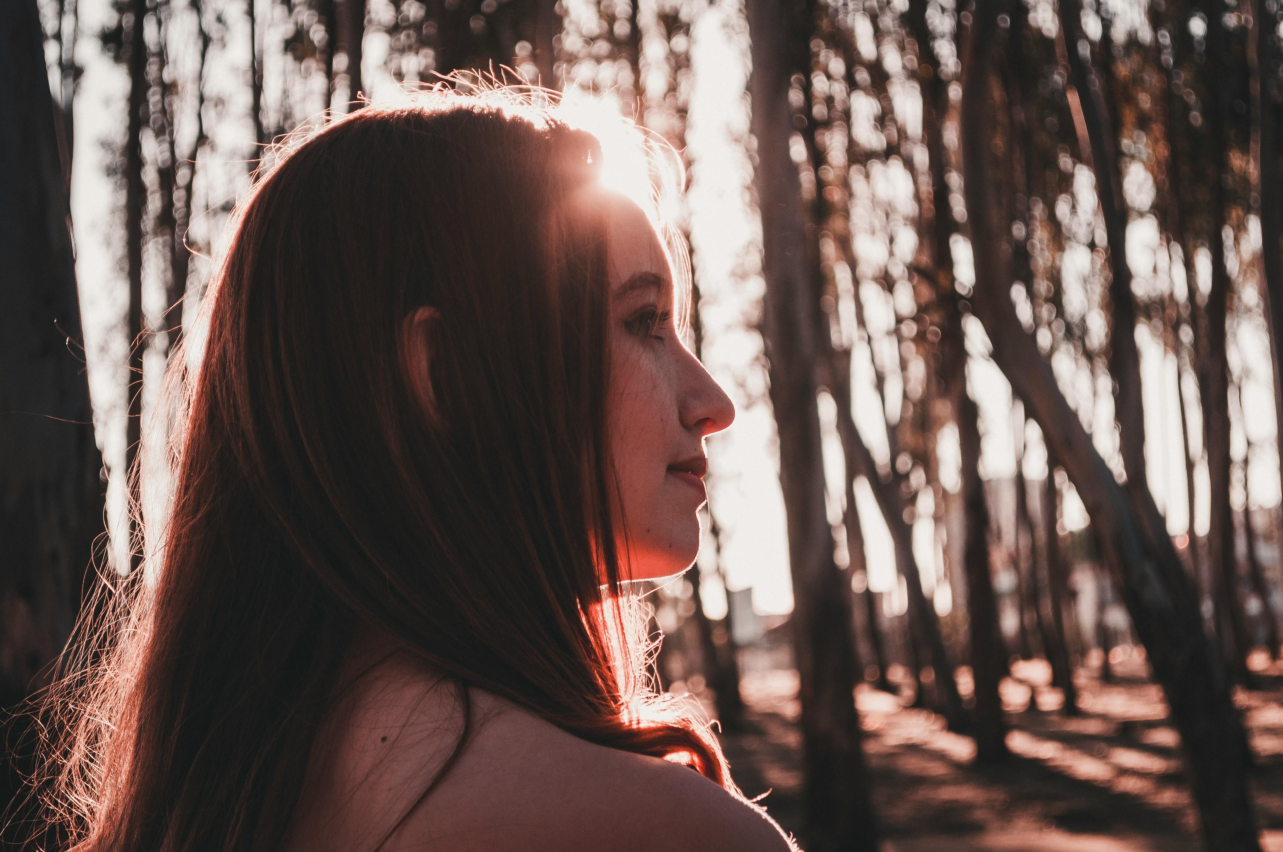Eine Frau im Freien | Quelle: Pexels