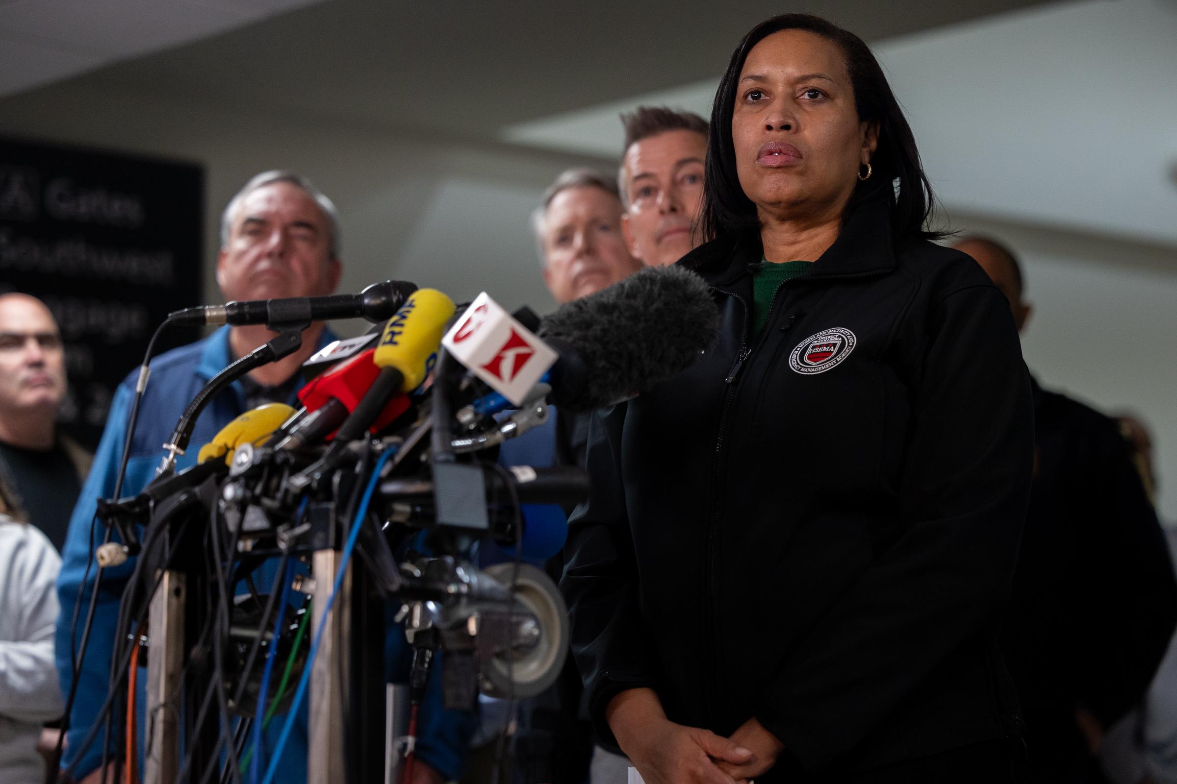 Muriel Bowser spricht auf einer Pressekonferenz am 30. Januar 2025 in Washington, D.C. | Quelle: Getty Images