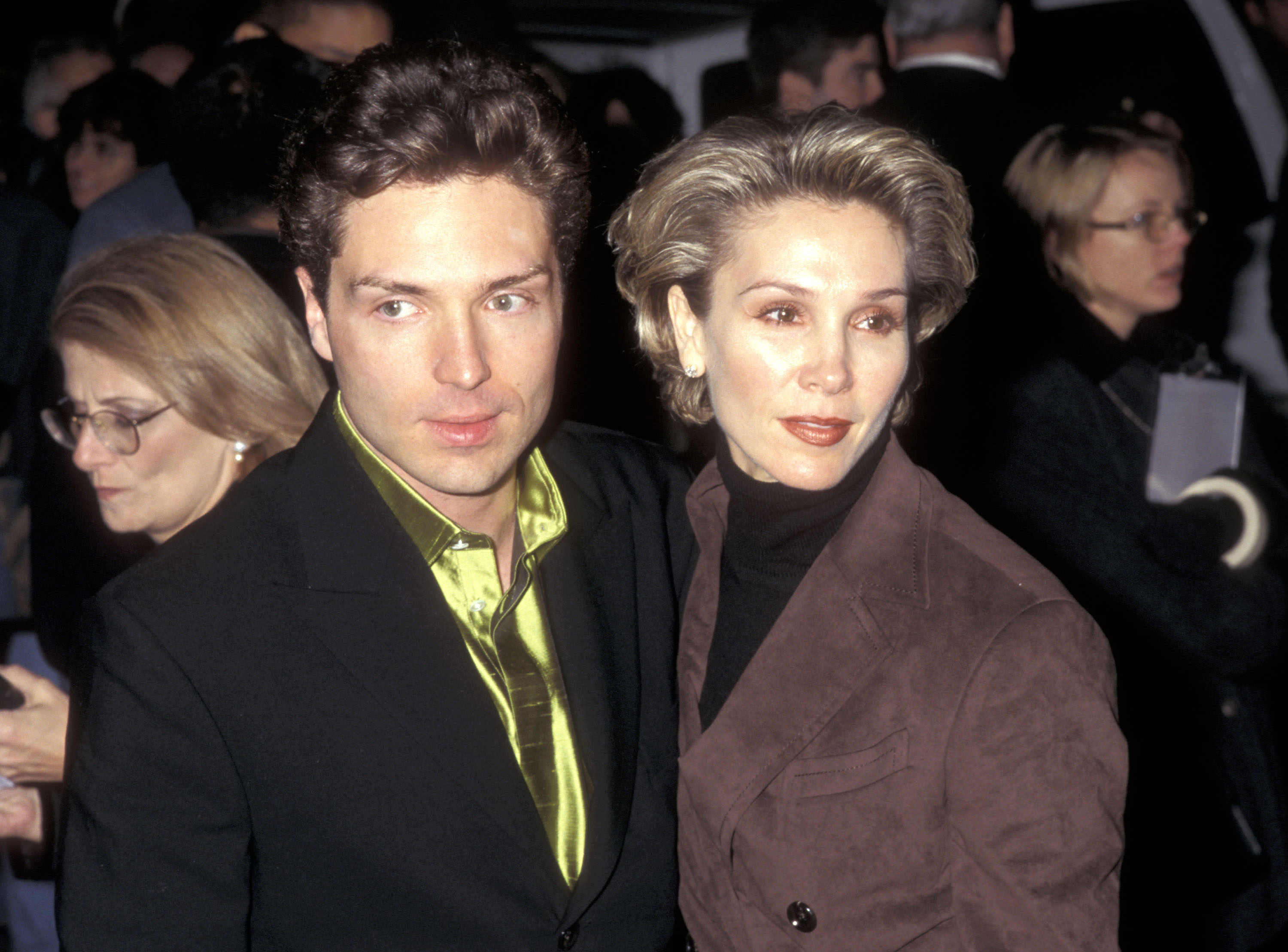 Richard Marx und Rhodes im November 1996 in New York City. | Quelle: Getty Images