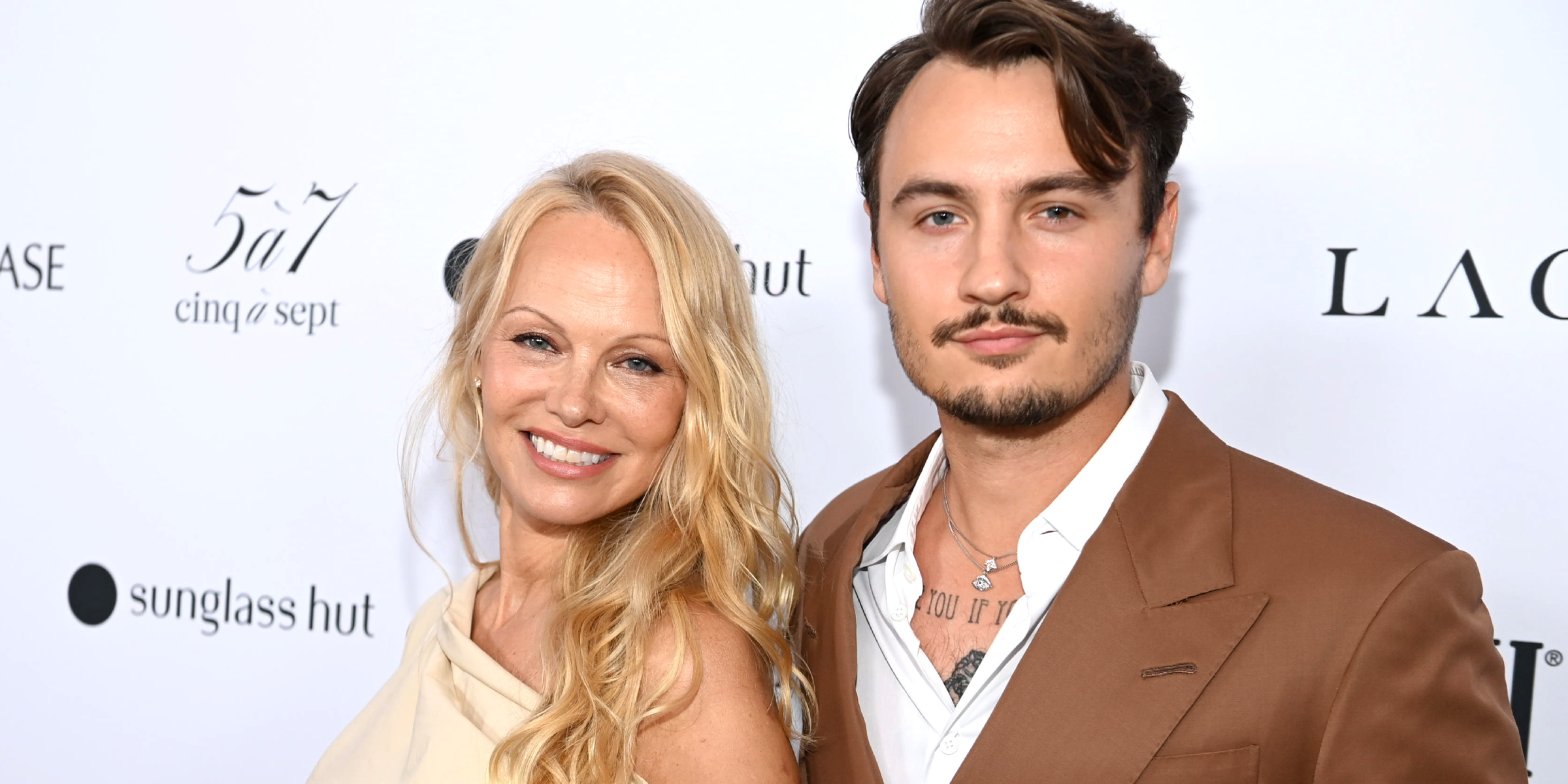 Pamela Anderson und Brandon Thomas Lee | Quelle: Getty Images