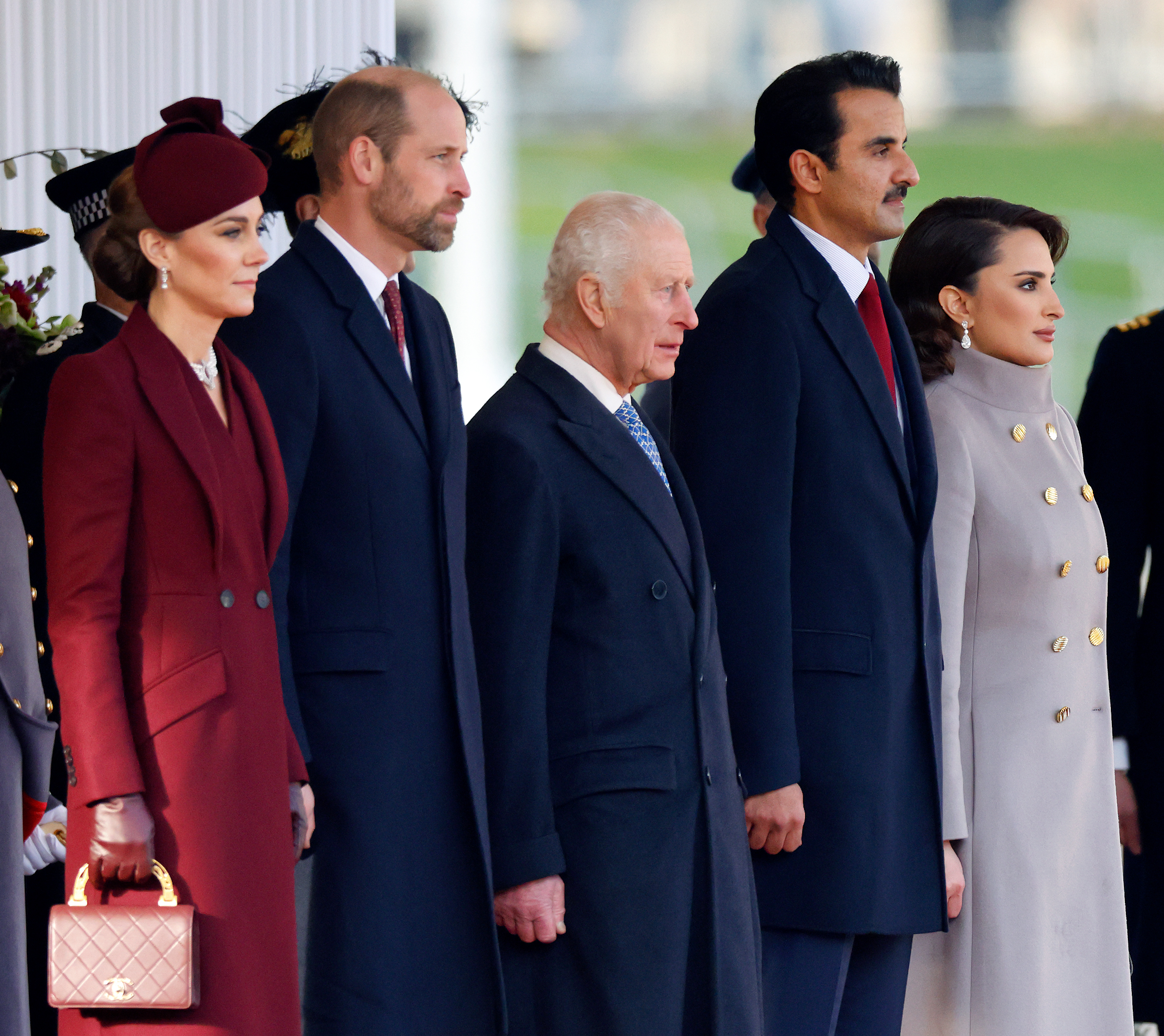 Prinzessin Catherine, Prinz William, König Charles III. und die katarischen Royals besuchen die Horse Guards Parade am 3. Dezember 2024 in London, England. | Quelle: Getty Images